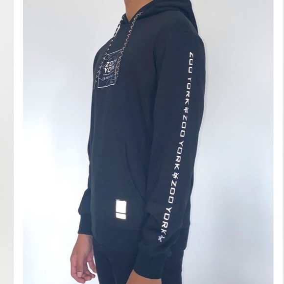 Zoo York sweaters. - Picture 13 of 16